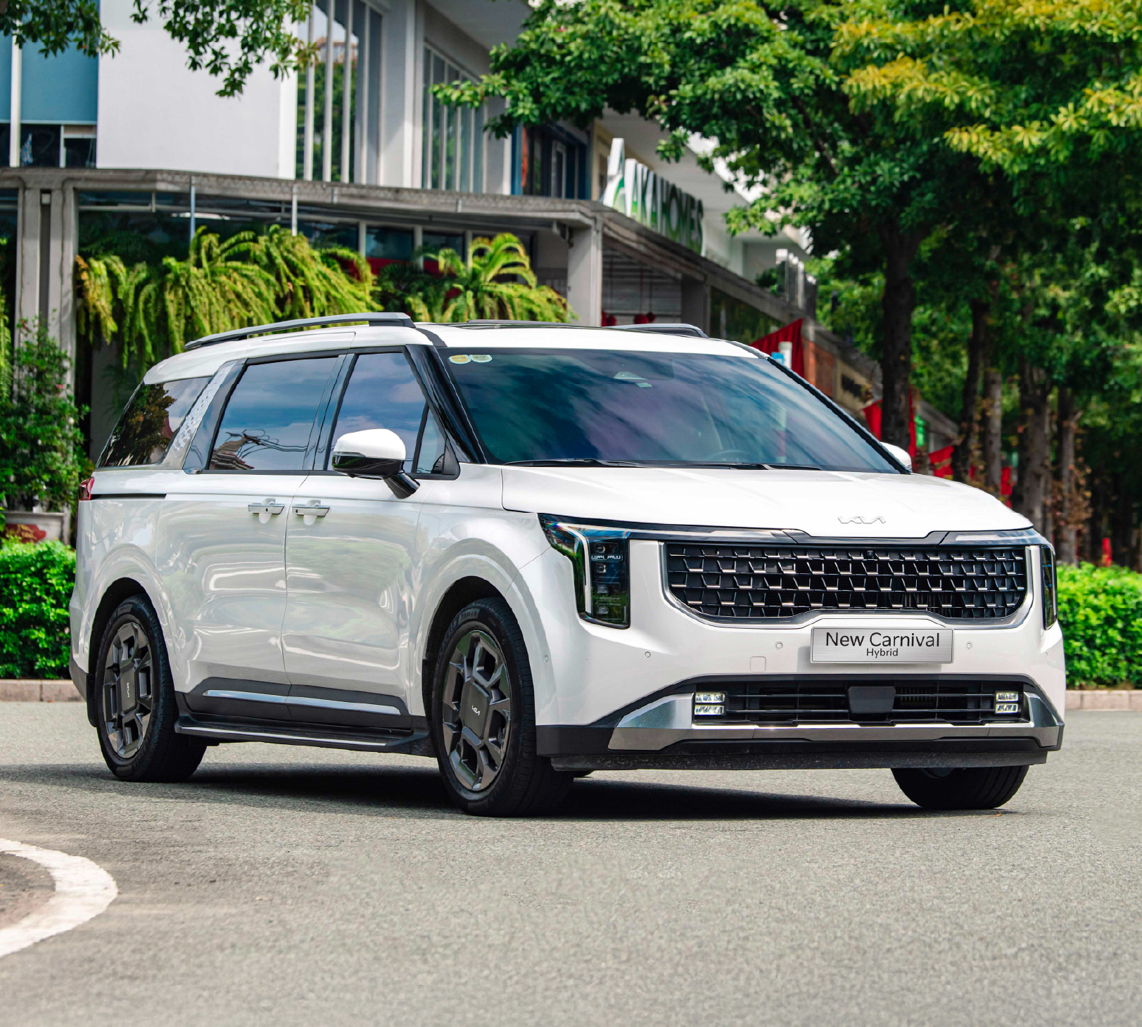 Kia New Carnival Hybrid: Chuẩn mực xe 7 chỗ cao cấp cỡ lớn, dẫn dầu xu hướng di chuyển xanh